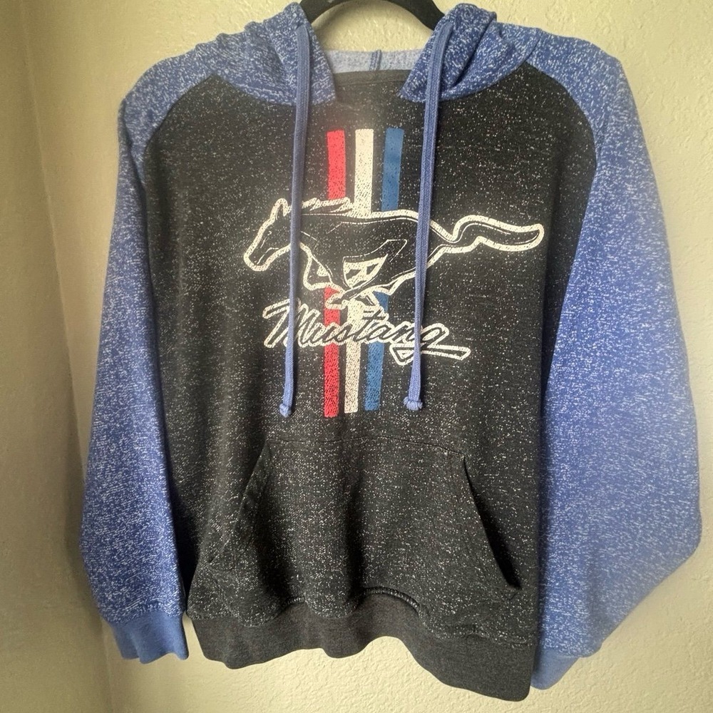 Ford Mustang Hoodie Men's‎ Medium Official Lic. Product 60% Cotton 40% Polyester